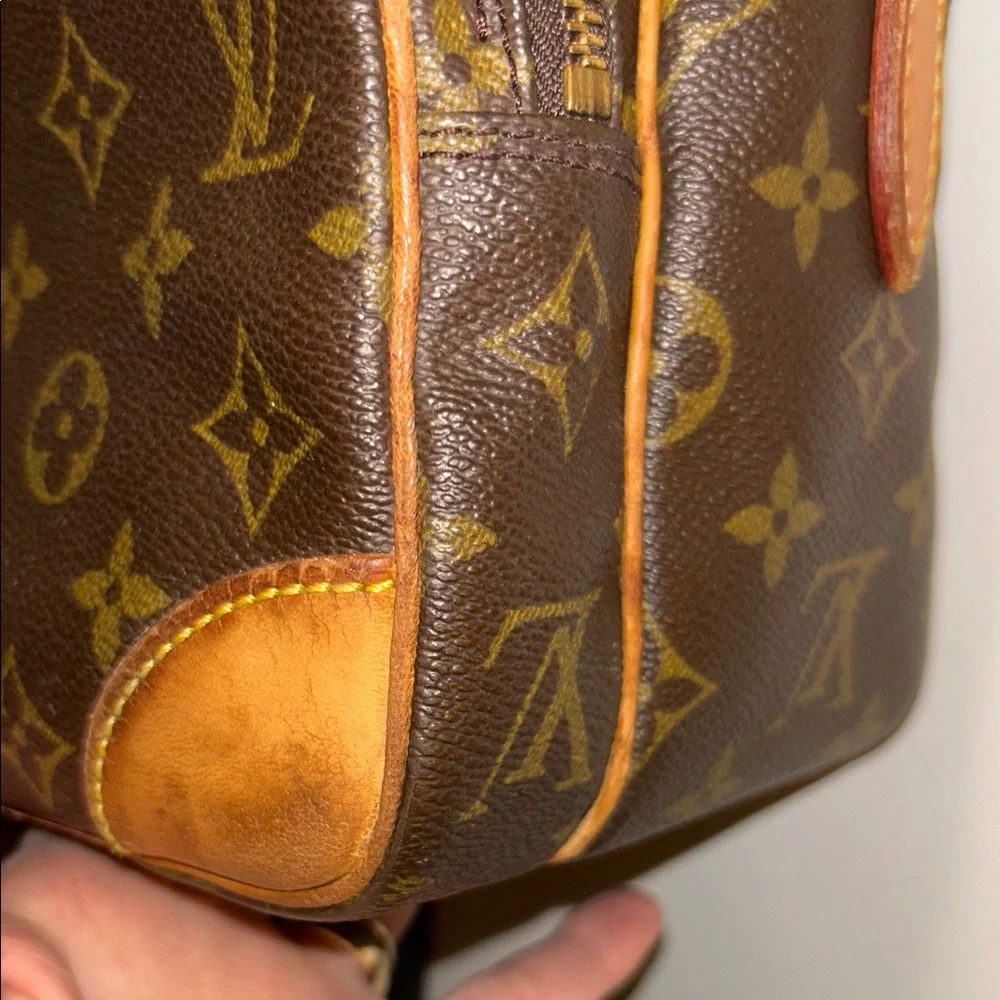 Louis Vuitton Monogram Brown Reporter Bag - Picture 6 of 16